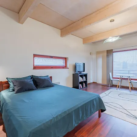 Keskuse Ja Ranna Vaheline In Between The Center&the Appartement Pärnu