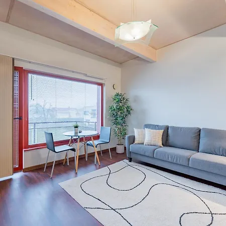 Apartment Keskuse Ja Ranna Vaheline In Between The Center&the *